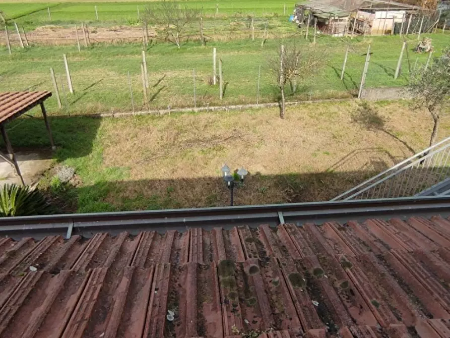 Immagine 22 di Casa indipendente in affitto  a Carrara