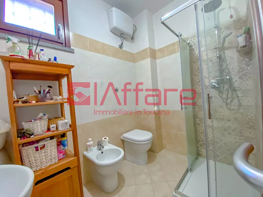 Immagine 15 di Appartamento in vendita  a Montecatini Terme