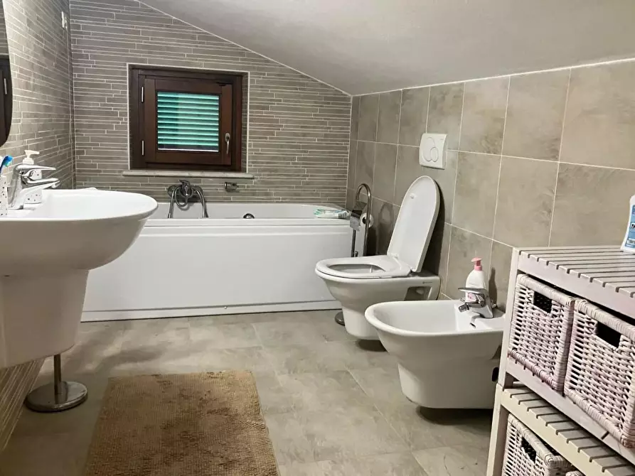 Immagine 31 di Villa in vendita  a Sarzana