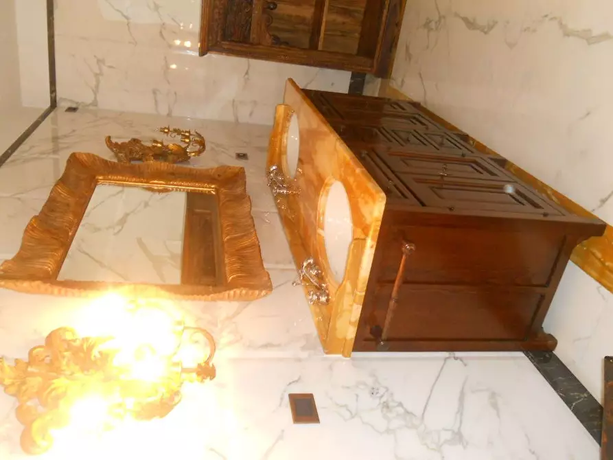 Immagine 81 di Villa in vendita  a Castelnuovo Magra