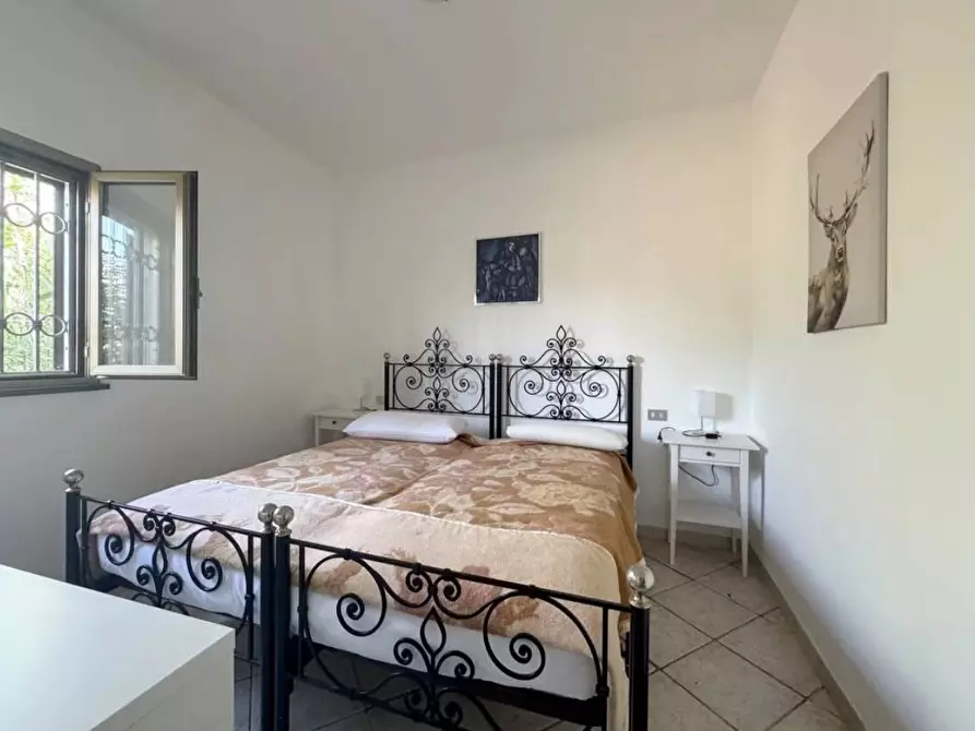 Immagine 21 di Villa in vendita  a Viareggio