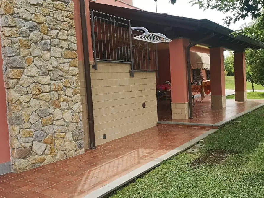 Immagine 30 di Villa in vendita  a Castelnuovo Magra