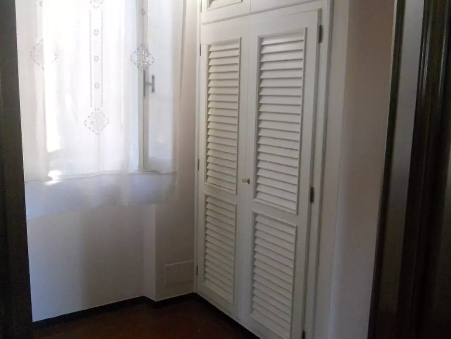 Immagine 23 di Villa in vendita  a Castelnuovo Magra