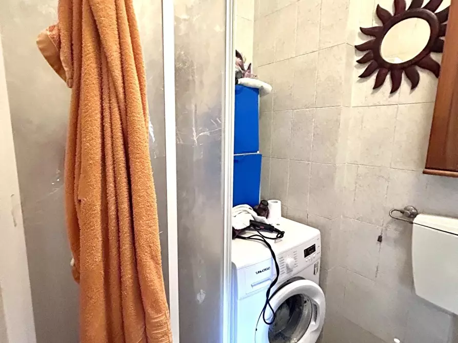 Immagine 20 di Casa semindipendente in vendita  a Ortonovo