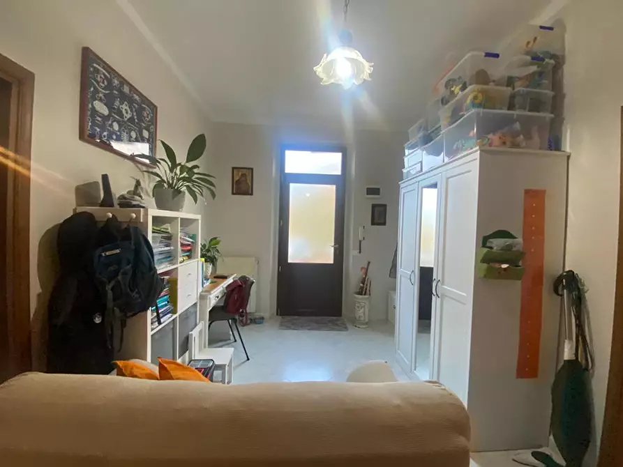 Immagine 9 di Casa indipendente in vendita  a Ortonovo