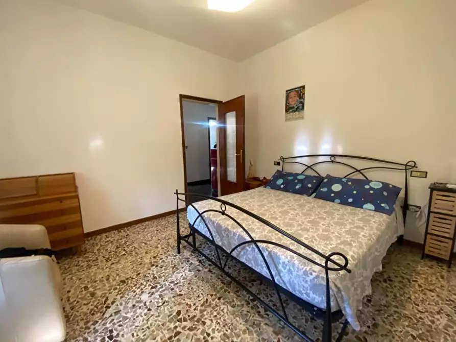 Immagine 12 di Casa indipendente in vendita  a Fosdinovo