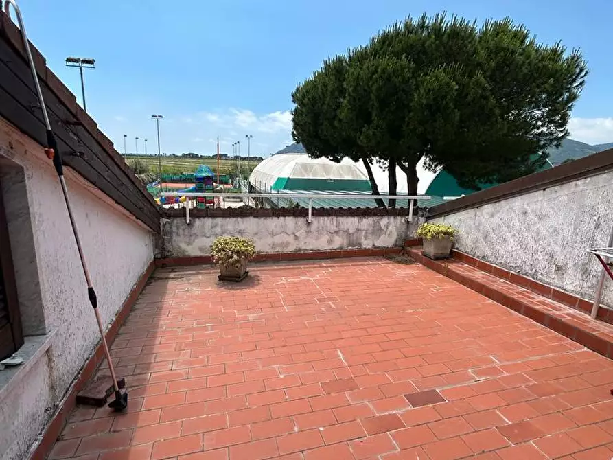 Immagine 24 di Casa semindipendente in vendita  a Ortonovo