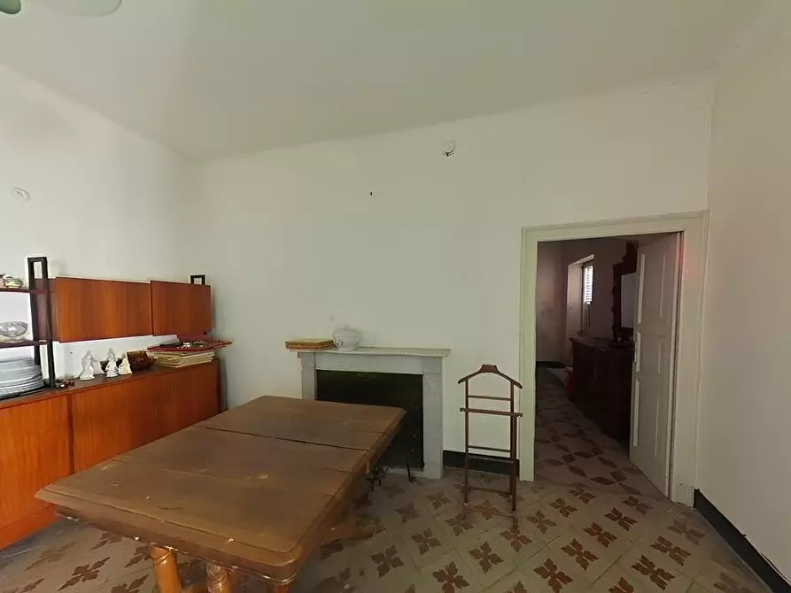 Immagine 20 di Casa bifamiliare in vendita  a Sarzana