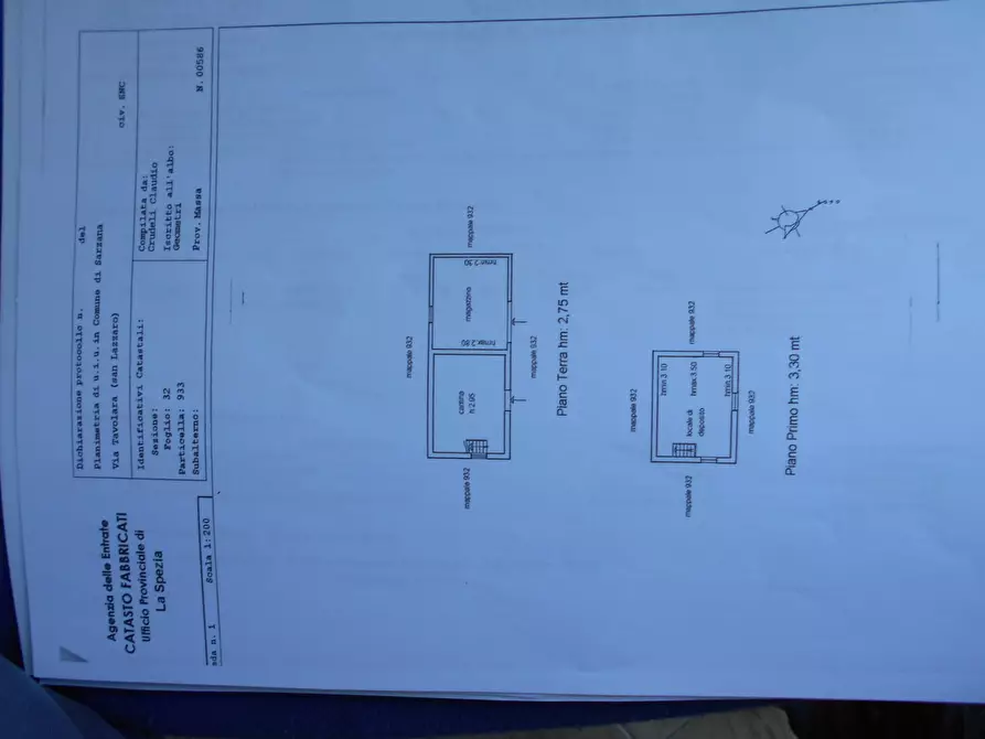 Immagine 2 di Terreno agricolo in vendita  a Sarzana