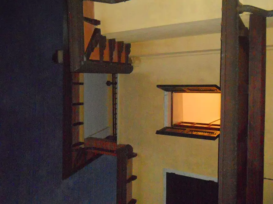 Immagine 123 di Villa in vendita  a Castelnuovo Magra