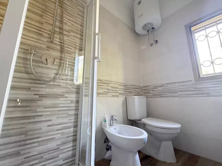Immagine 26 di Villa in vendita  a Viareggio