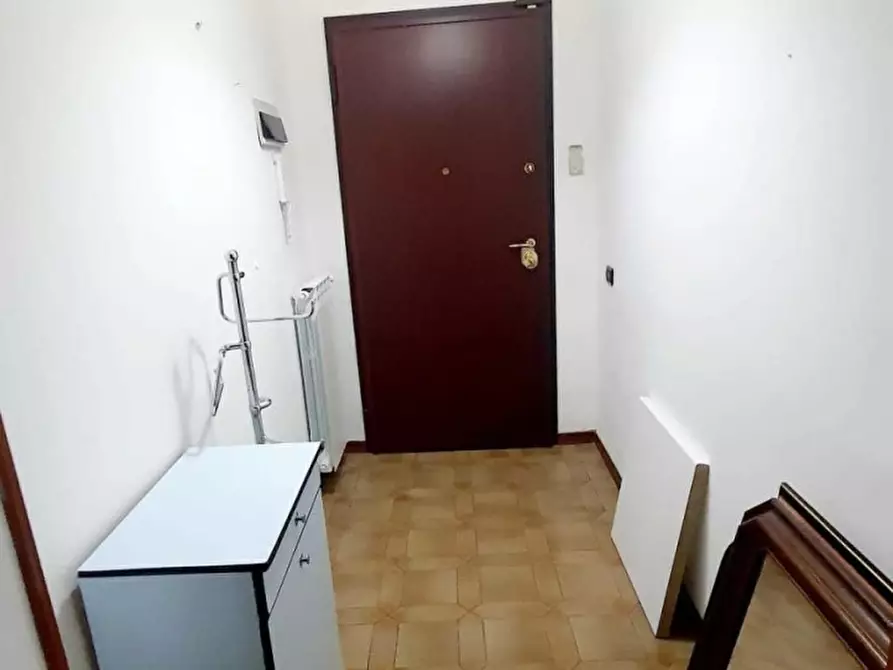 Immagine 2 di Appartamento in vendita  a Sarzana