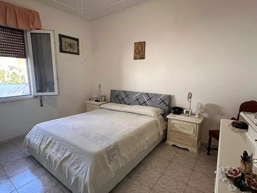 Immagine 11 di Casa semindipendente in vendita  a Castelnuovo Magra