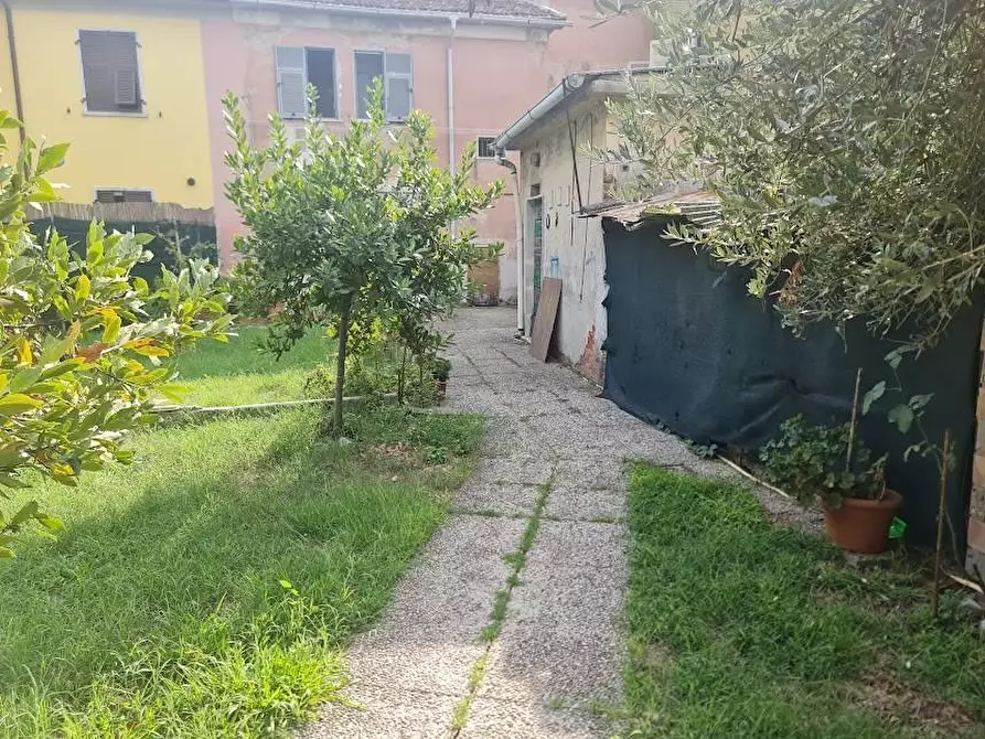 Immagine 28 di Terratetto in vendita  a Carrara