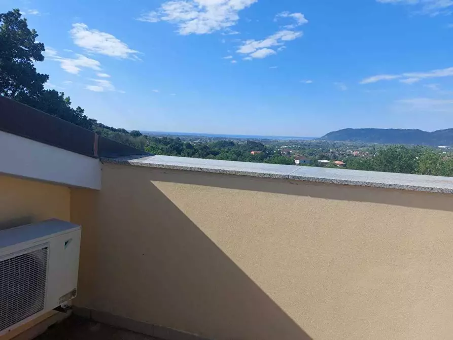 Immagine 5 di Casa indipendente in vendita  a Castelnuovo Magra