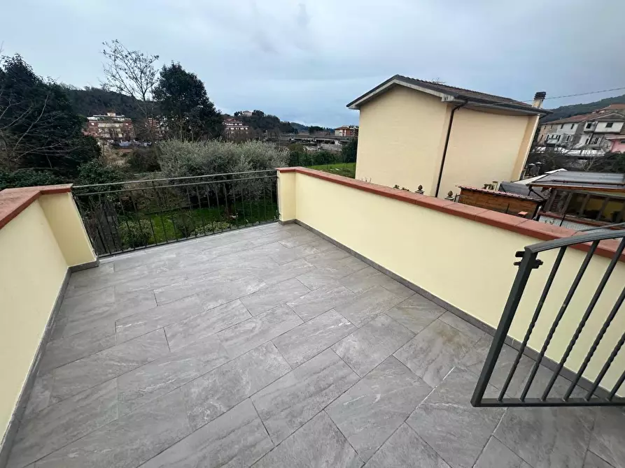 Immagine 14 di Terratetto in vendita  a Carrara