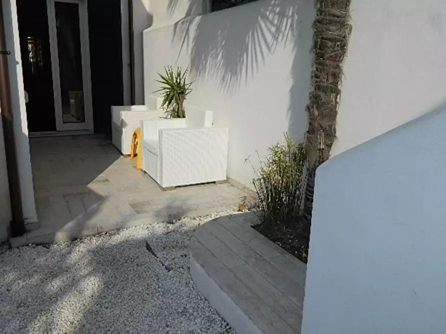 Immagine 34 di Casa semindipendente in vendita  a Carrara
