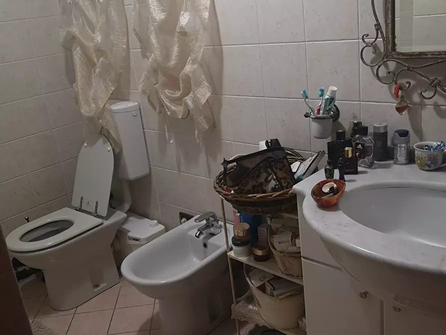 Immagine 21 di Terratetto in vendita  a Castelnuovo Magra