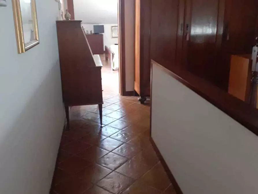 Immagine 19 di Appartamento in vendita  a Carrara