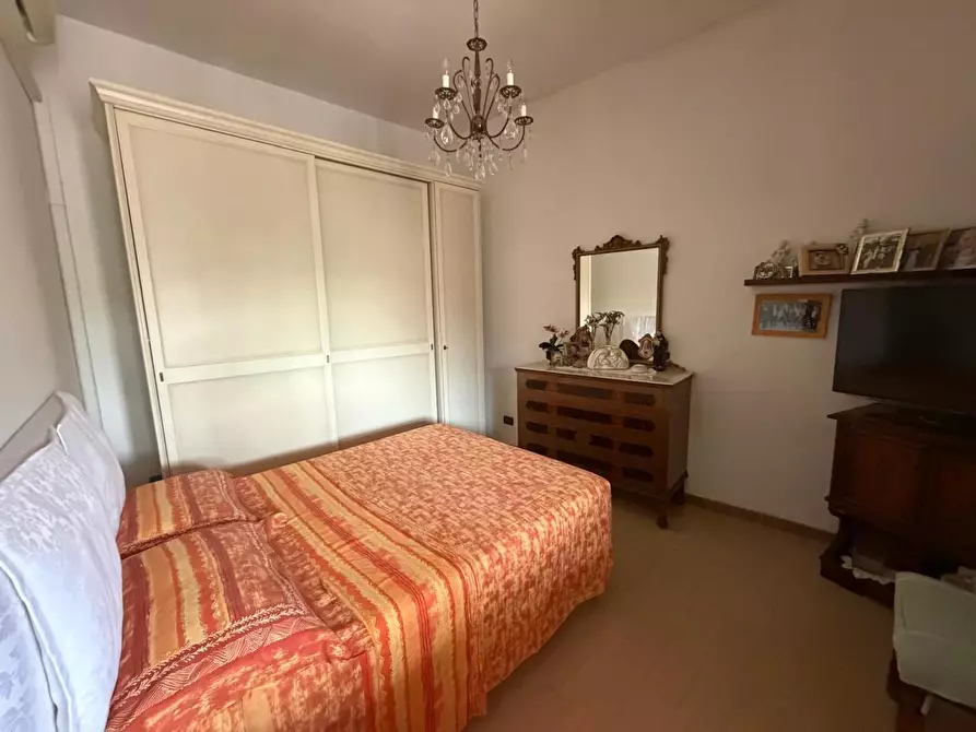 Immagine 14 di Casa semindipendente in vendita  a Castelnuovo Magra