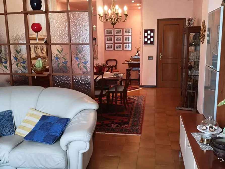 Immagine 2 di Appartamento in vendita  a Castelnuovo Magra