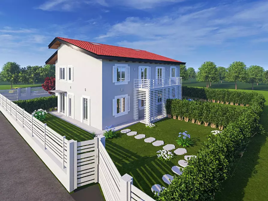 Immagine 1 di Villa in vendita  a Castelnuovo Magra