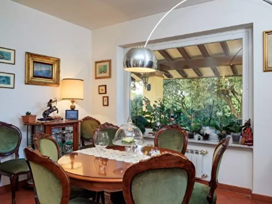 Immagine 1 di Terratetto in vendita  a Carrara