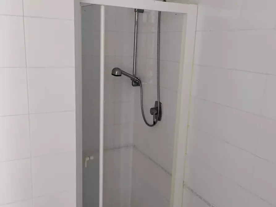 Immagine 28 di Casa indipendente in vendita  a Castelnuovo Magra