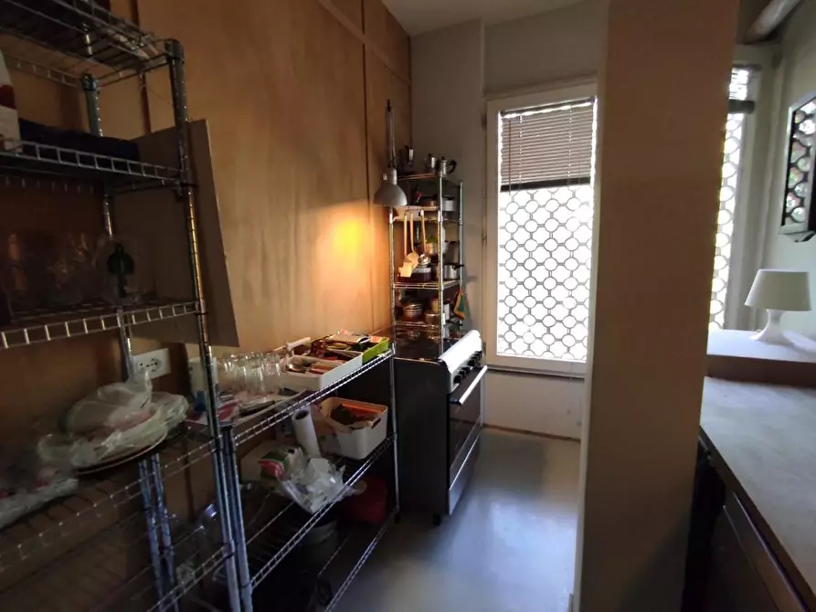 Immagine 25 di Appartamento in vendita  a Ortonovo