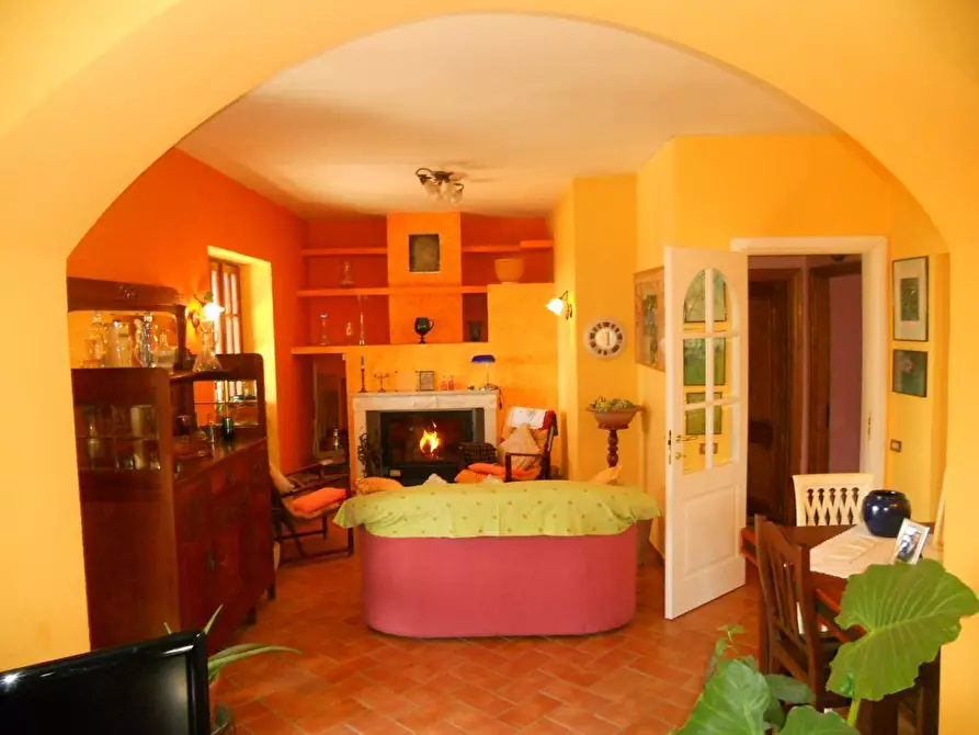 Immagine 31 di Villa in vendita  a Fosdinovo