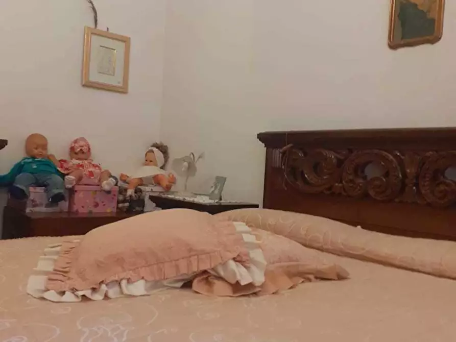 Immagine 25 di Casa semindipendente in vendita  a Carrara