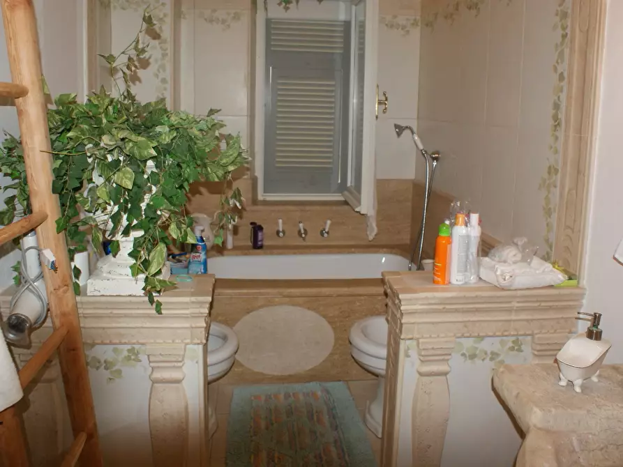 Immagine 14 di Terratetto in vendita  a Ameglia