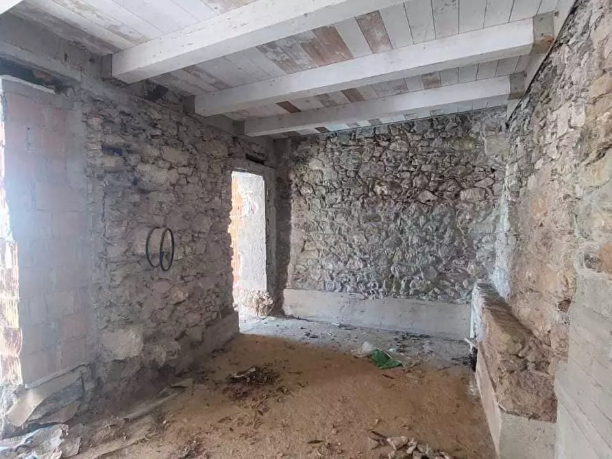 Immagine 20 di Casa semindipendente in vendita  a Sarzana