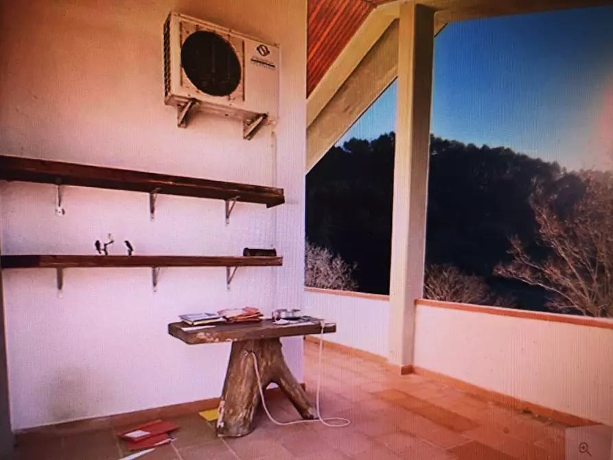 Immagine 19 di Villa in vendita  a Sarzana