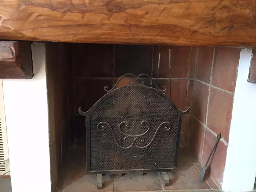 Immagine 9 di Villa in vendita  a Fosdinovo