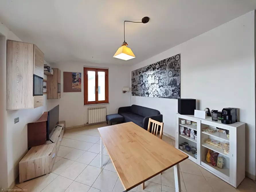 Immagine 3 di Appartamento in vendita  a Sarzana