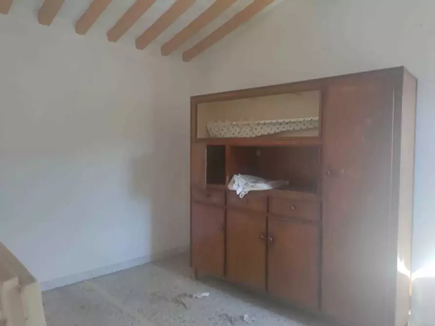 Immagine 15 di Casa semindipendente in vendita  a Carrara