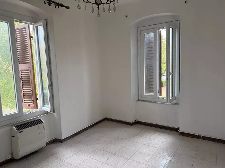 Immagine 1 di Terratetto in vendita  a Sarzana