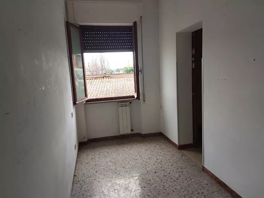 Immagine 27 di Casa semindipendente in vendita  a Castelnuovo Magra