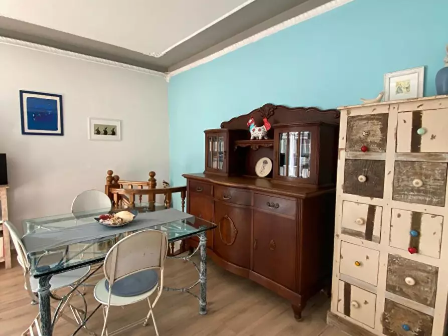 Immagine 8 di Appartamento in vendita  a Castelnuovo Magra