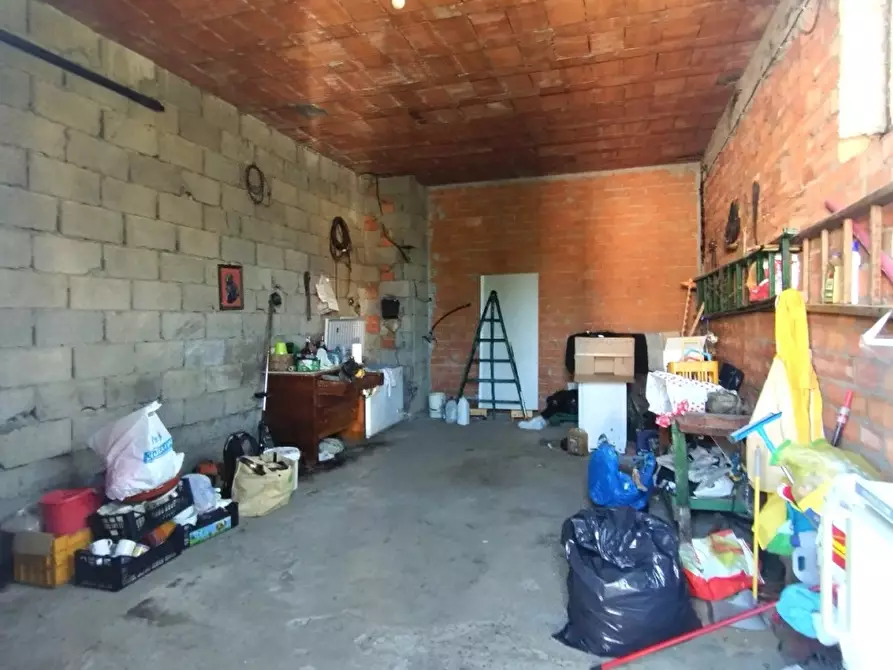 Immagine 30 di Casa indipendente in vendita  a Castelnuovo Magra