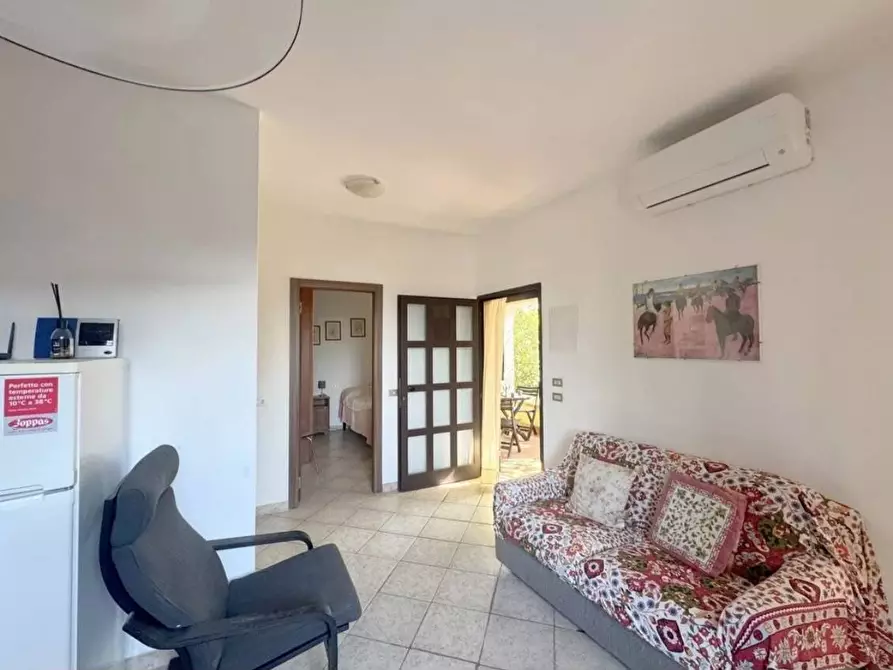 Immagine 15 di Villa in vendita  a Viareggio