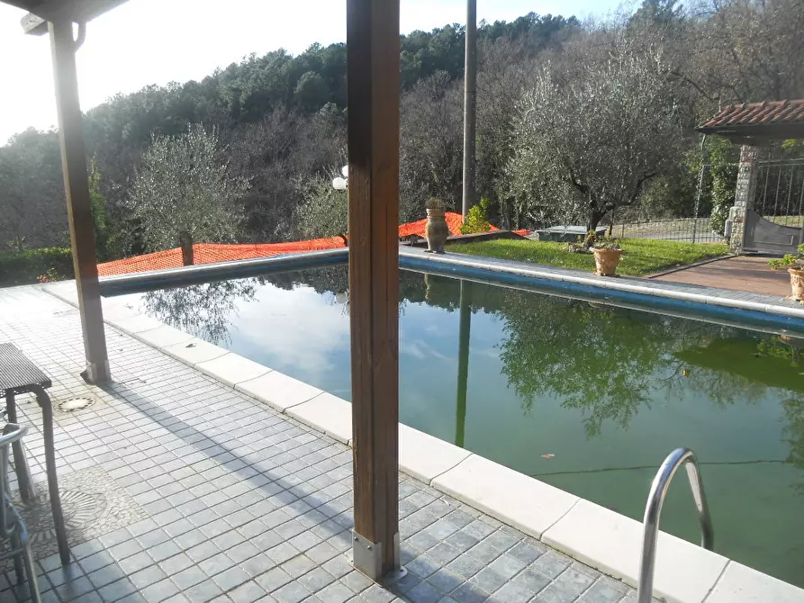 Immagine 41 di Villa in vendita  a Castelnuovo Magra