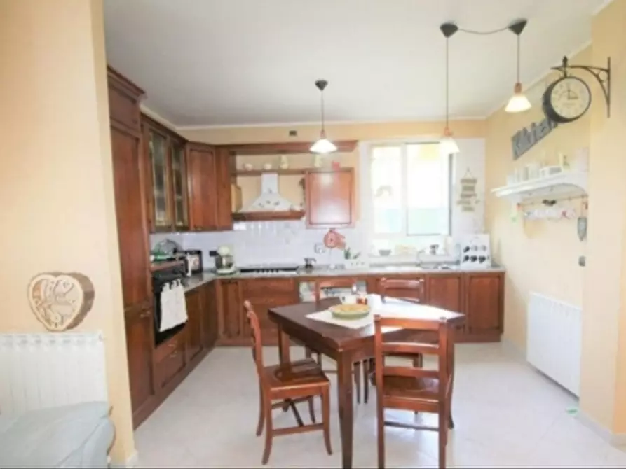 Immagine 3 di Terratetto in vendita  a La Spezia