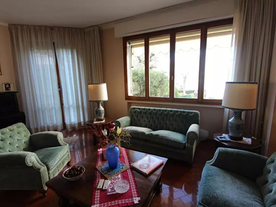 Immagine 15 di Appartamento in vendita  a Lerici