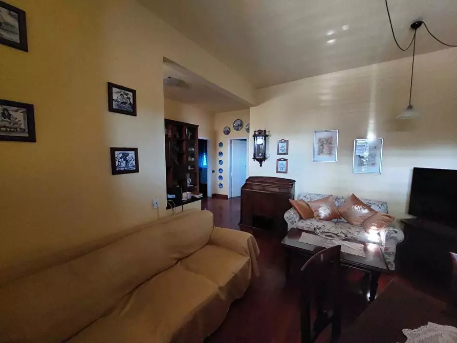 Immagine 3 di Casa semindipendente in vendita  a Castelnuovo Magra