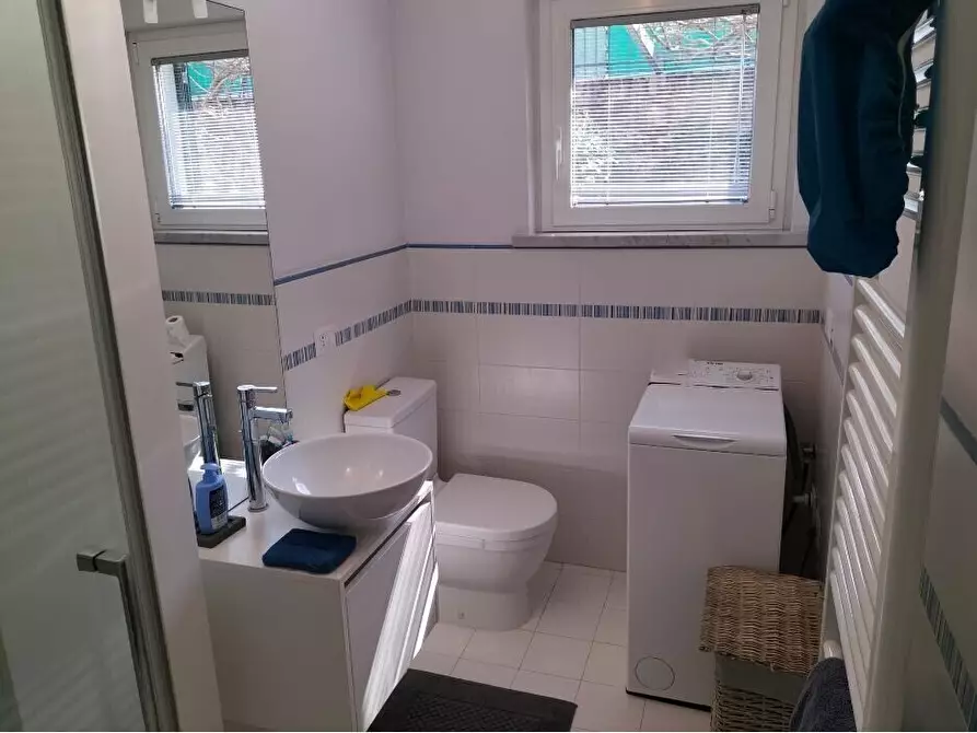 Immagine 19 di Terratetto in vendita  a Ameglia