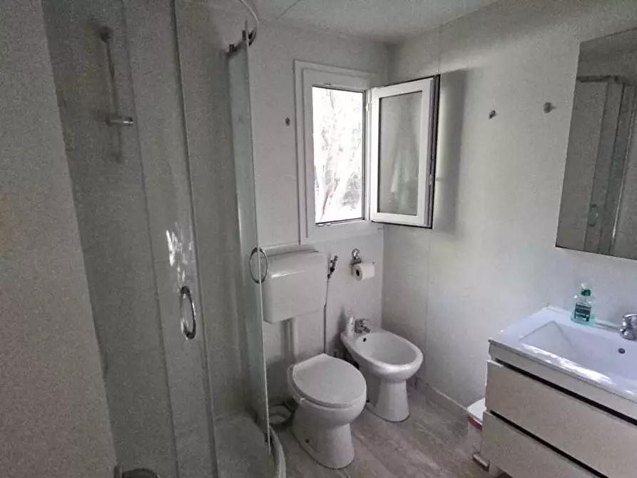 Immagine 13 di Casa indipendente in vendita  a Castelnuovo Magra