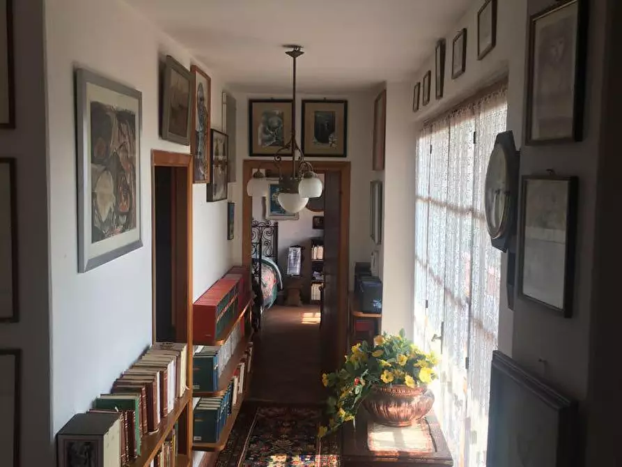 Immagine 23 di Villa in vendita  a Fosdinovo