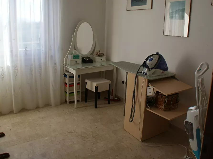 Immagine 26 di Casa indipendente in vendita  a Ortonovo